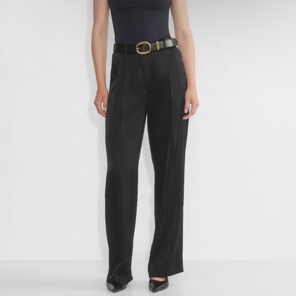 Aritzia The Effortless Pant Satin‎ In Black Size 6